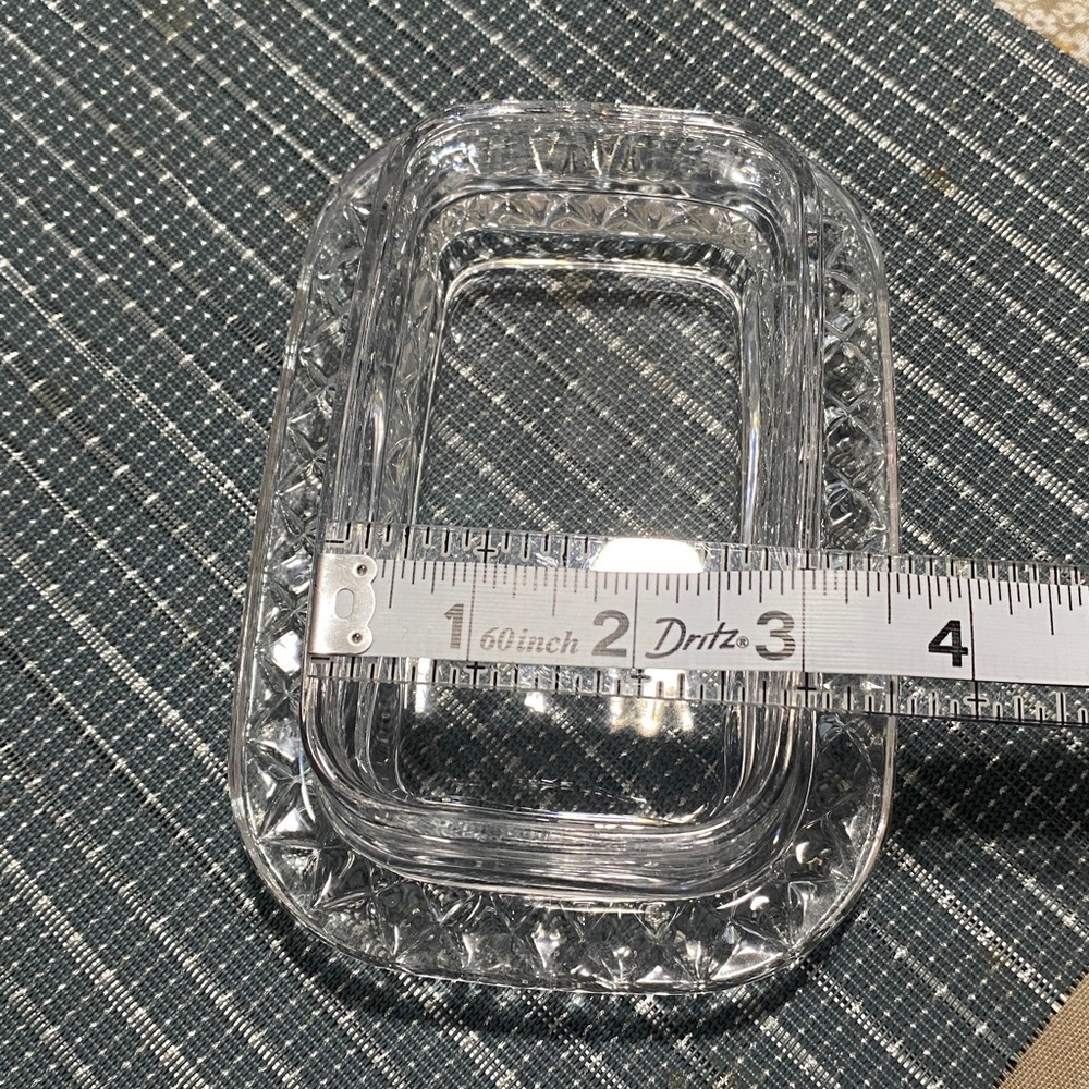 Crystal Clear Glass Butter Dish - Picture 10 of 12